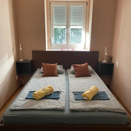 Gellert Apartman דירה