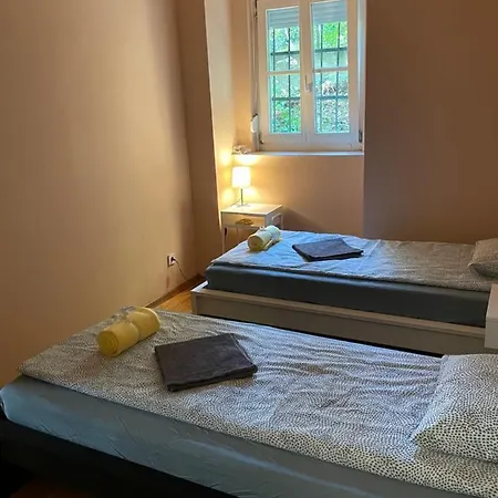 شقة Gellert Apartman